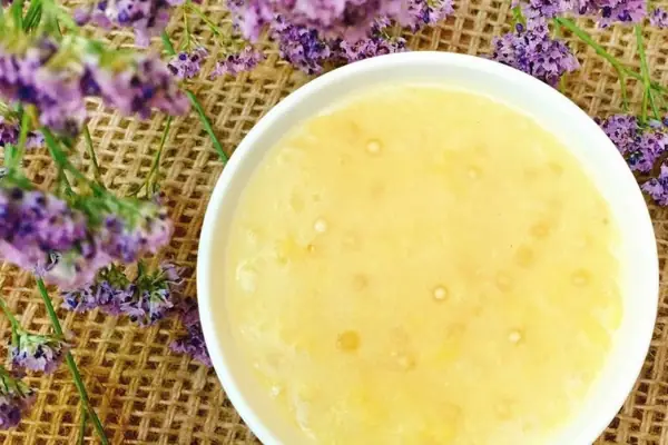 Ngon khó cưỡng với công thức nấu chè đậu xanh bột khoai tại nhà