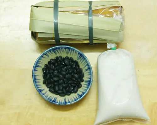 Nguyên liệu cần có cho món chè đậu đen (nấu cho 6 người ăn)