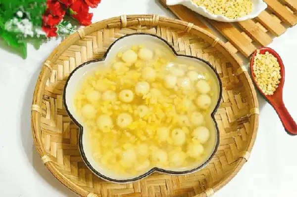 Chè Hạt Sen Đậu Xanh Chè Hạt Sen Đậu Xanh