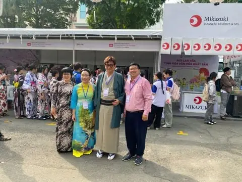 Cùng Ecolotus Ghé Thăm Bảo Tàng Áo Dài