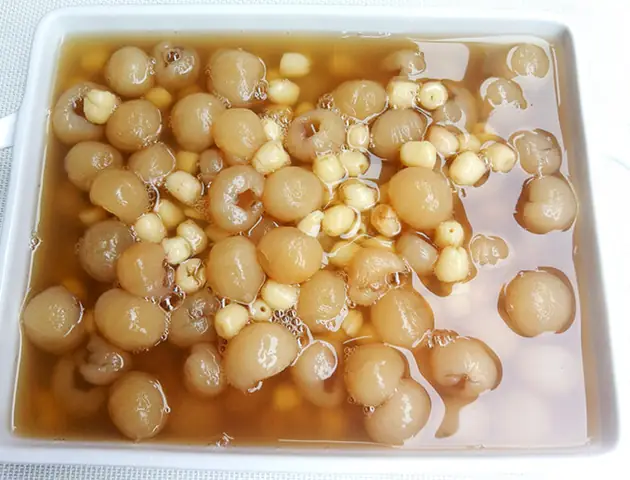 Mách bạn cách nấu chè hạt sen long nhãn trân châu thơm ngon, bổ dưỡng cho cả gia đình