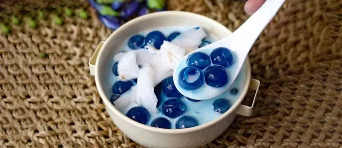 Cách nấu chè hoa đậu biếc thanh mát, đẹp mắt tại nhà?