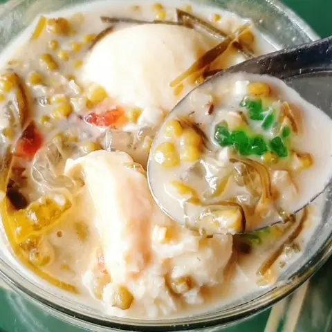 Cách Nấu Chè Hột Vịt Thơm Ngon, Chuẩn Vị Gia Truyền