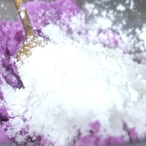 Trộn Và Tạo Hình Khoai Mỡ