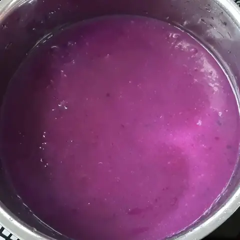 Nấu Chè Khoai Mỡ