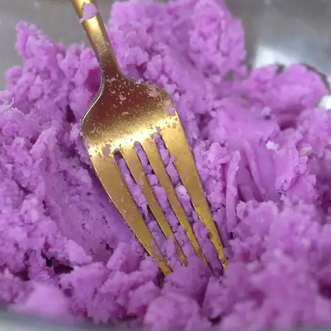 Hấp Và Dầm Khoai Mỡ