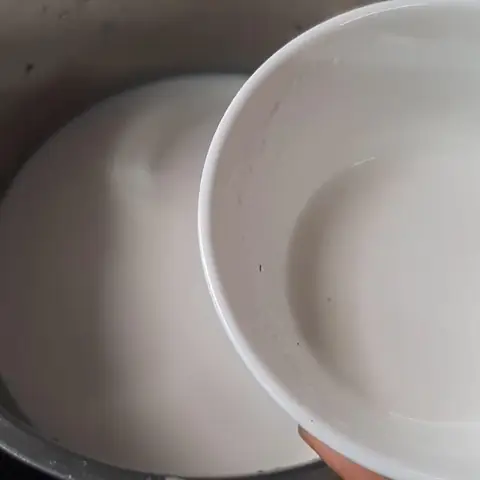 Nấu Nước Cốt Dừa