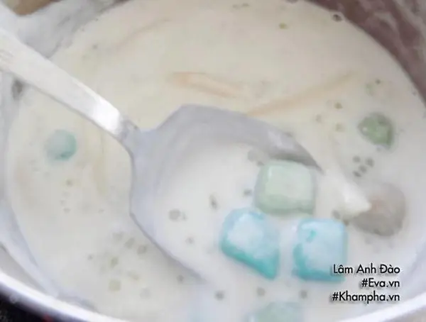 Các bước nấu chè khoai môn nước cốt dừa