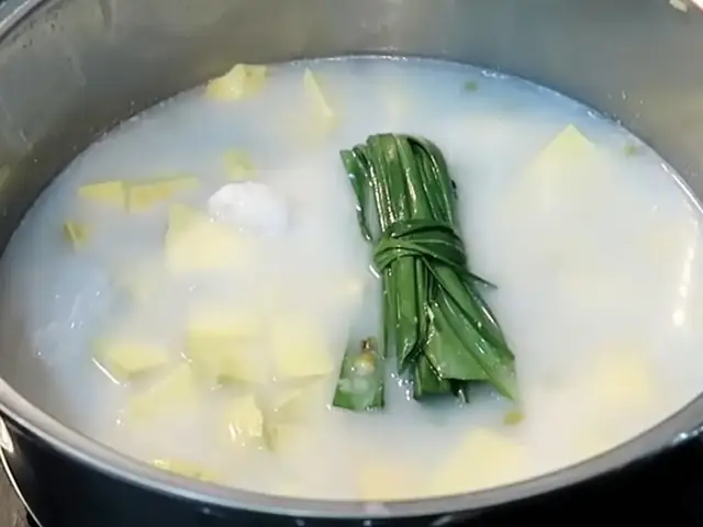 Không Khuấy Quá Mạnh Không Khuấy Quá Mạnh