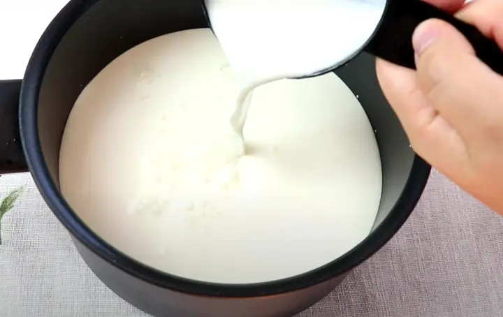 Bước 2: Pha hỗn hợp khúc bạch Bước 2: Pha hỗn hợp khúc bạch