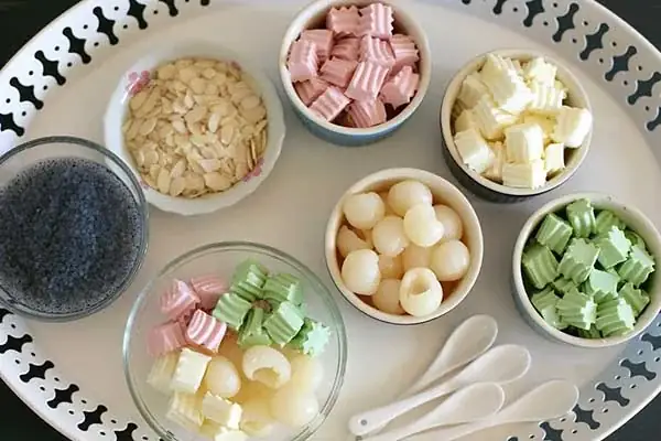 Bước 5: Hoàn Thiện Chè Khúc Bạch Hấp Dẫn