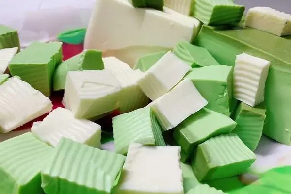 Bước 8: Trình Bày Và Thưởng Thức