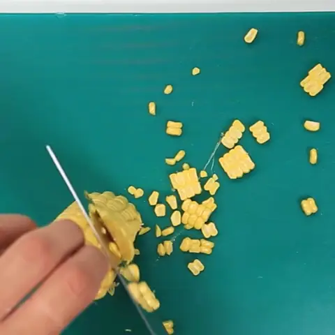 Cách Chế Biến Chè Bắp Lá Dứa