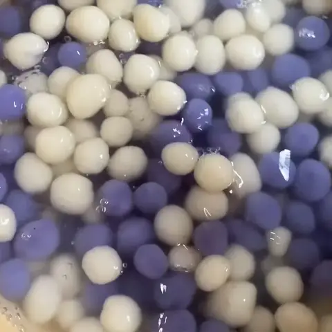 2.3. Cách nấu chè lủm chủm hoa đậu biếc 2.3. Cách nấu chè lủm chủm hoa đậu biếc