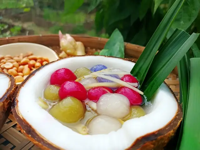 1. Chè lủm chủm là chè gì?