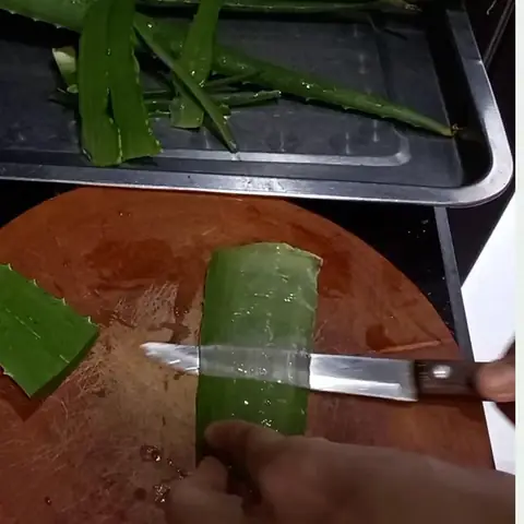 Sơ chế nha đam Sơ chế nha đam