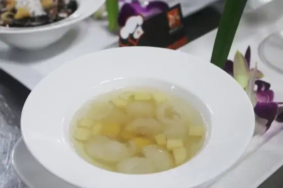 Chè Nhãn Nhục Củ Năng