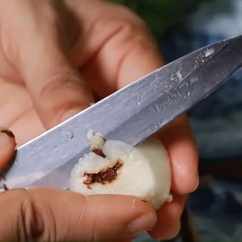 Sơ Chế Và Luộc Củ Năng