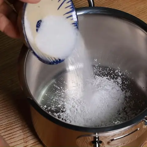 Nấu Nước Cốt Dừa