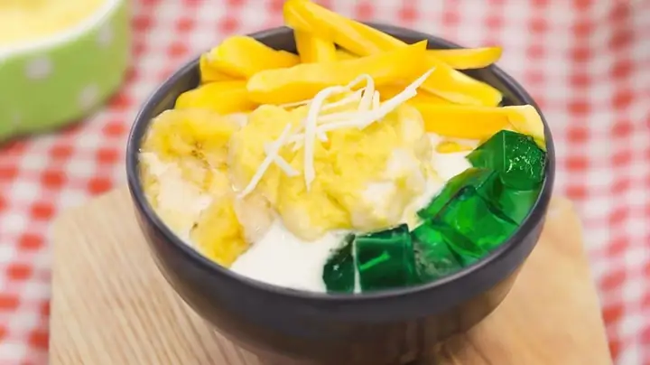 3.2 Hướng dẫn làm chè Thái sợi dừa