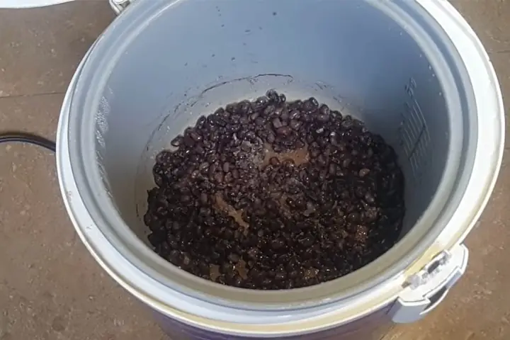 Bước 2: Tiến Hành Nấu Chè