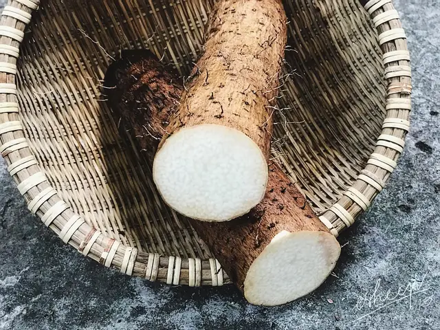 CÁCH LÀM CHÈ HOÀI SƠN TÁO ĐỎ ĂN TẾT TIÊU NGẤY, DƯỠNG NHAN