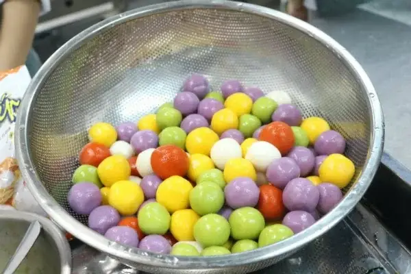 Lưu Ý Khi Nấu Chè Trôi Nước Lưu Ý Khi Nấu Chè Trôi Nước