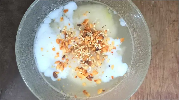 Nguyên Liệu Làm Chè Trôi Nước Bằng Bột Nếp Nhân Đậu Xanh