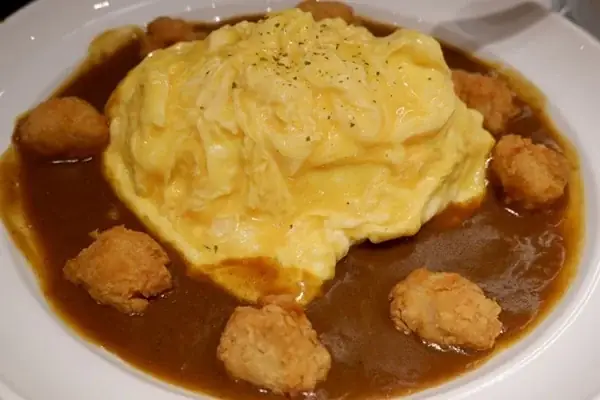 Cơm cà ri trứng omurice Cơm cà ri trứng omurice