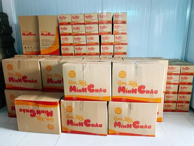 Thành phẩm cơm cháy nấu bằng nồi cơm điện