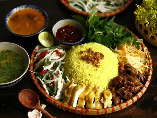 Cach-lam-com-ga-hoi-an-chay-don-gian