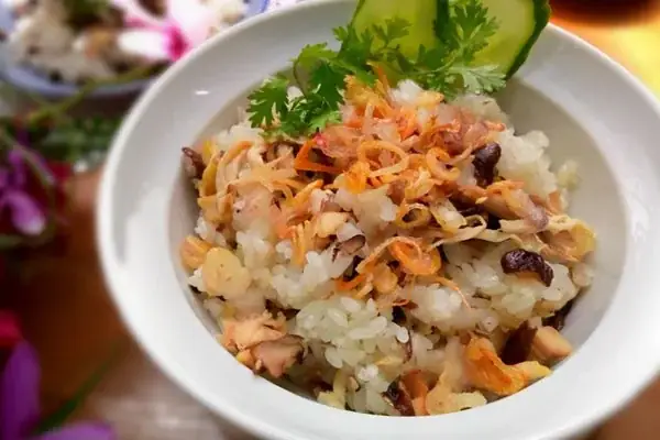 Xôi Gà Xé Nấm Hương