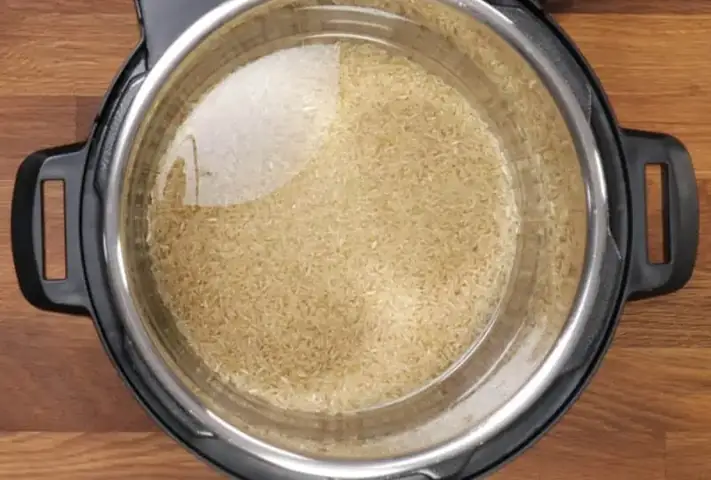 Cách Nấu Gạo Lứt Bằng Nồi Cơm Điện