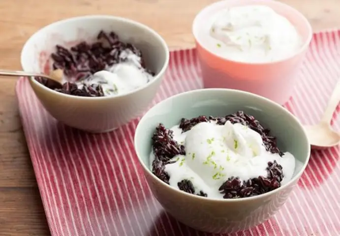 Làm sữa chua nếp cẩm Làm sữa chua nếp cẩm