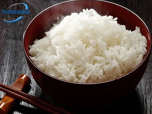 1.5 Lấy các khay cơm ra khỏi tủ 1.5 Lấy các khay cơm ra khỏi tủ