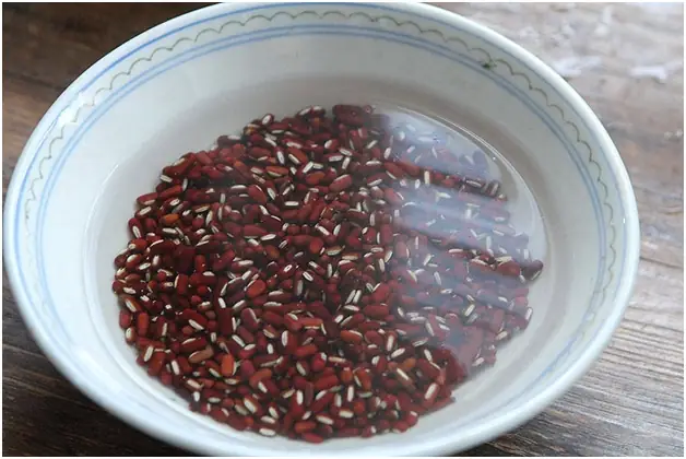 Canh Xương Là Món Canh Quá Quen Thuộc Rồi, Nhưng Bạn Thử Dùng Củ Sắn Dây Nấu Canh Xương Để Cảm Nhận Sự Khác Biệt Từ Món Canh Này Nhé!