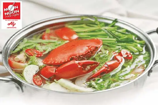 13. Lẩu Cua Lá Me