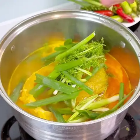 Nấu cá mẻ nghệ Nấu cá mẻ nghệ