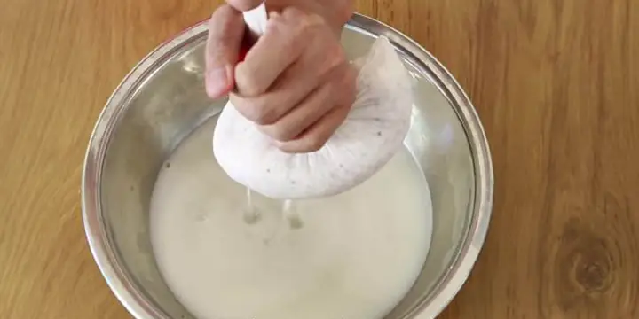 Cách nấu dầu dừa bằng nồi cơm điện Cách nấu dầu dừa bằng nồi cơm điện