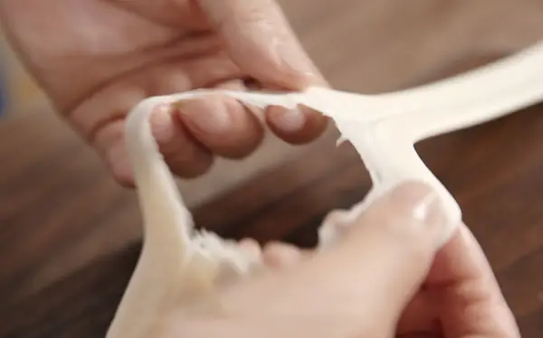 Vào Bếp Kéo Mì Trộn Dầu Ớt Để Có Tô Mì Đậm Chất Trung Hoa Thơm Ngon, Đúng Ý Vào Bếp Kéo Mì Trộn Dầu Ớt Để Có Tô Mì Đậm Chất Trung Hoa Thơm Ngon, Đúng Ý