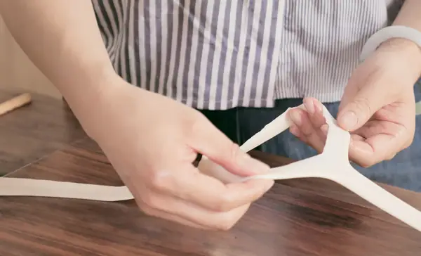 Vào Bếp Kéo Mì Trộn Dầu Ớt Để Có Tô Mì Đậm Chất Trung Hoa Thơm Ngon, Đúng Ý Vào Bếp Kéo Mì Trộn Dầu Ớt Để Có Tô Mì Đậm Chất Trung Hoa Thơm Ngon, Đúng Ý