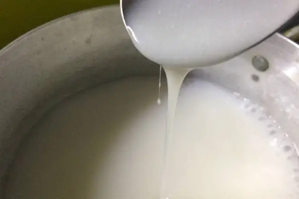 Cách Nấu Chè Đậu Trắng Với Khoai Môn