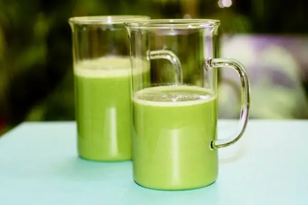 GiadinhNet - Giảm cân bằng đậu xanh là phương pháp giảm cân nhanh và an toàn được rất nhiều chị em phụ nữ ưa chuộng. Ngoài tác dụng giảm cân việc thường xuyên sử dụng đậu xanh còn giúp chị em có một làn da đẹp và tăng cường sức khỏe cho cơ thể.