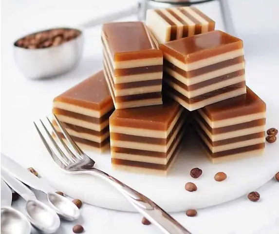 LÀM ĐÔNG SƯƠNG RAU CÂU CAFE TỪ BỘT RAU CÂU VŨ MINH SOVIAGAR THƠM NGON, HẤP DẪN LÀM ĐÔNG SƯƠNG RAU CÂU CAFE TỪ BỘT RAU CÂU VŨ MINH SOVIAGAR THƠM NGON, HẤP DẪN