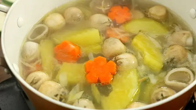 Món canh này nấu đơn giản mà vừa ngon, vừa giúp giải ngấy: Chị em muốn giảm cân sau Tết thì nên ăn thường xuyên! - Ảnh 7. Món canh này nấu đơn giản mà vừa ngon, vừa giúp giải ngấy: Chị em muốn giảm cân sau Tết thì nên ăn thường xuyên! - Ảnh 7.