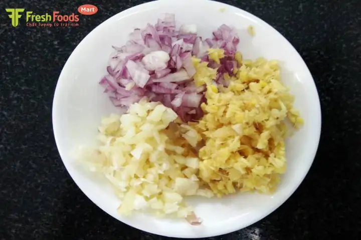 Cách Nấu Đuôi Bò Um