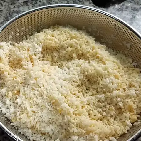 Cách Nấu Xôi Gà Chiên Nước Mắm Và Chiên Bơ Hấp Dẫn Thơm Ngon