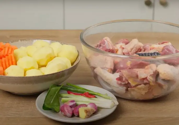 Chuẩn Bị Nguyên Liệu Và Dụng Cụ