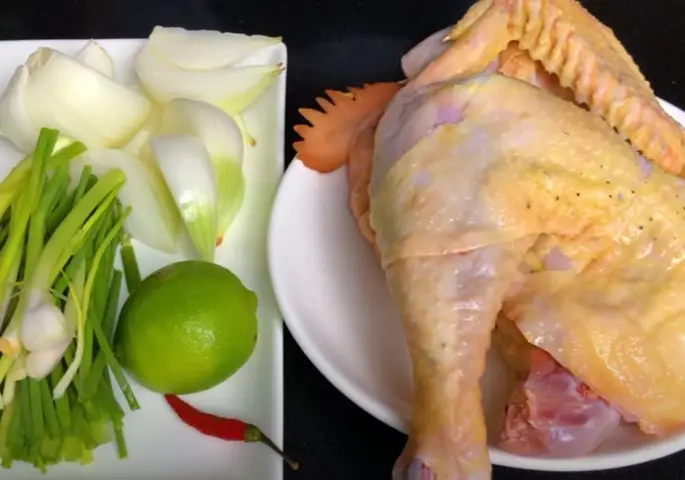 Chuẩn bị nguyên liệu và dụng cụ Chuẩn bị nguyên liệu và dụng cụ