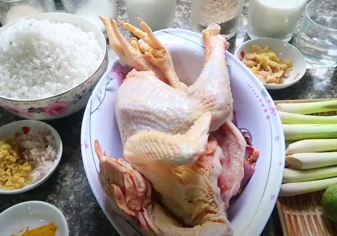 Chuẩn Bị Nguyên Liệu Và Dụng Cụ Chuẩn Bị Nguyên Liệu Và Dụng Cụ